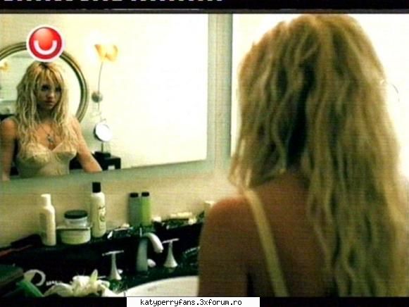Britney Spears - ***Winnie-Any*** - Music