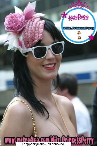 Galerie de Poze - Pussycat - Galerie foto