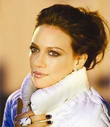 ~*Hilary Duff*~ - Pussycat - Music