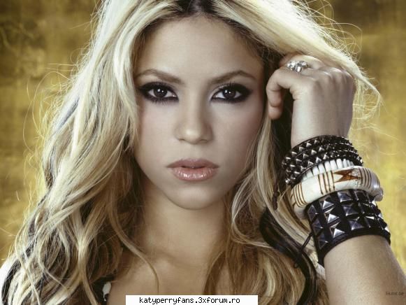 ~~Shakira~~ - crazy-fan - Music